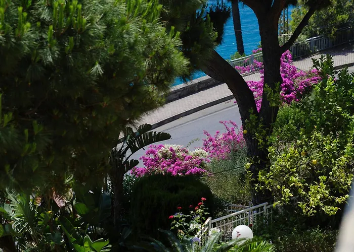 304 - Casa Sofia Con Terrazza Vista Mare, 500metri Dalla * Ospedaletti